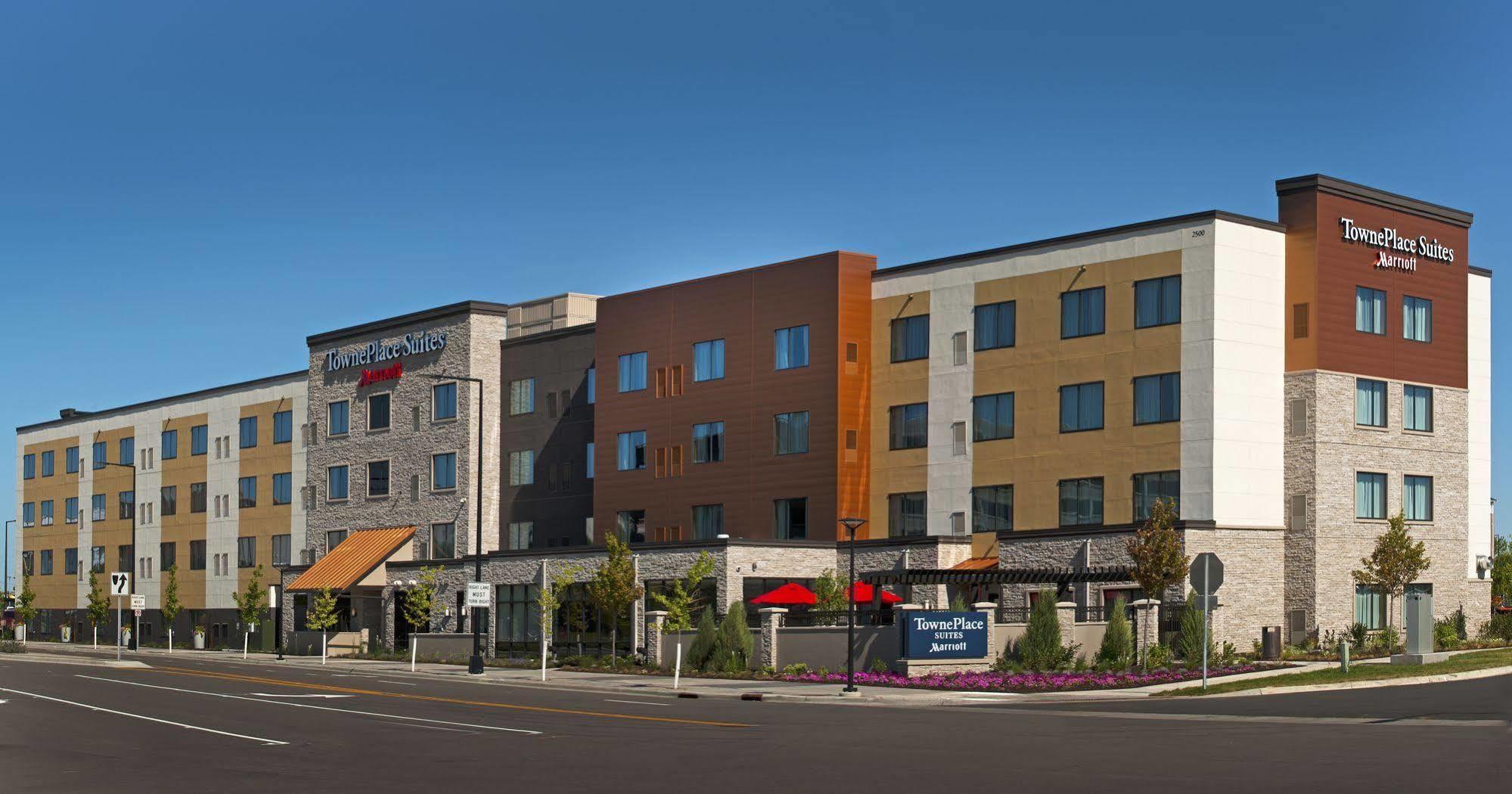 Towneplace Suites By Marriott Minneapolis Near Mall Of America Bloomington Exterior photo